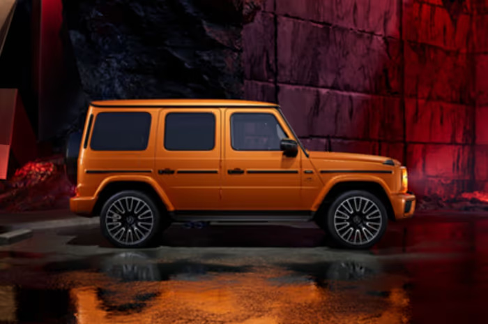G Class in red magno color